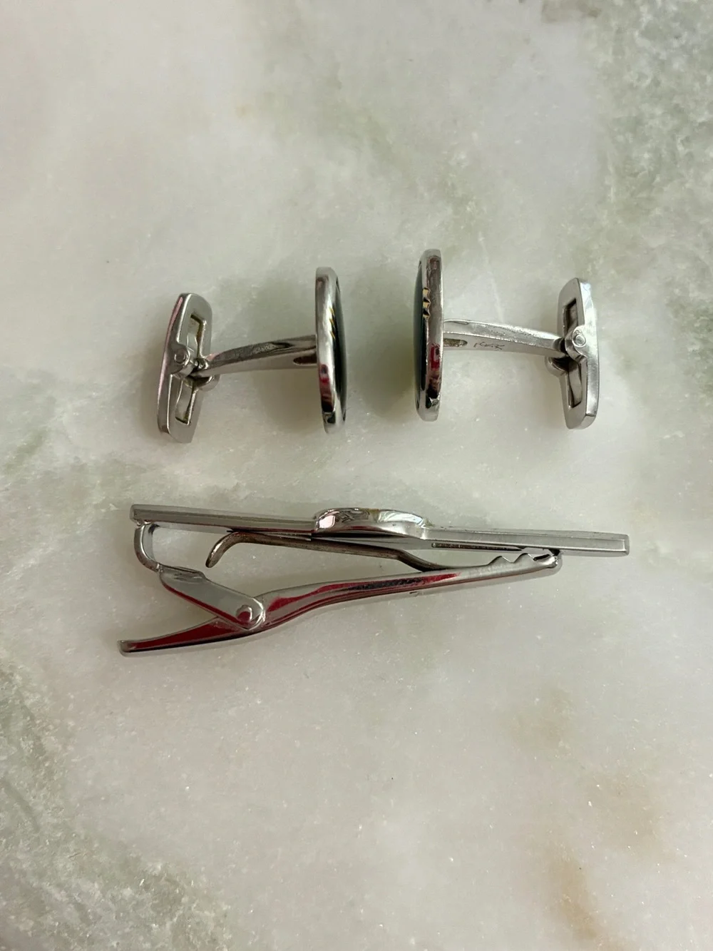 💚 YSL Vintage Cuff Links & Tie Clip Set